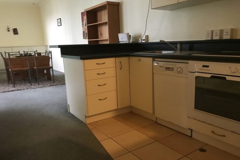 Photo of property in Terrace Garden Apartments, 8d/120 The Terrace, Wellington Central, Wellington, 6011