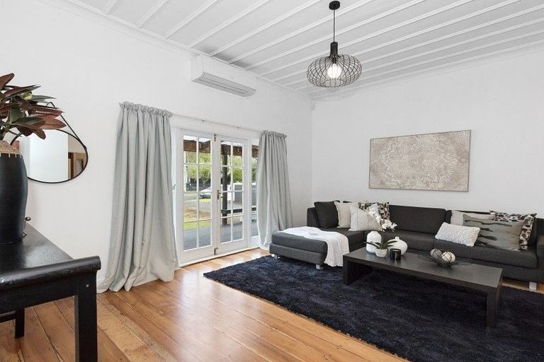 Photo of property in 21 Piako Road, Claudelands, Hamilton, 3214