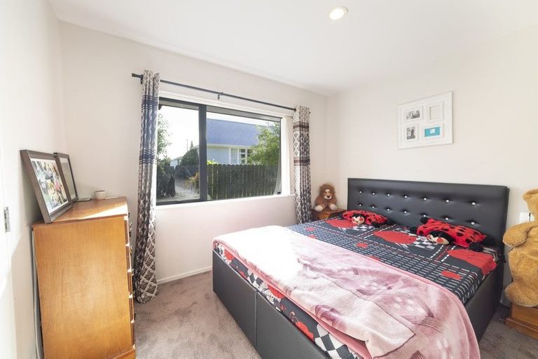 Photo of property in 52d Arimu Road, Papakura, 2110
