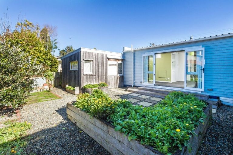 Photo of property in 370a Hardy Street, Nelson, 7010