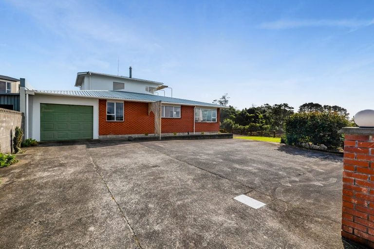 Photo of property in 29 Whakapaki Street, Urenui, 4375