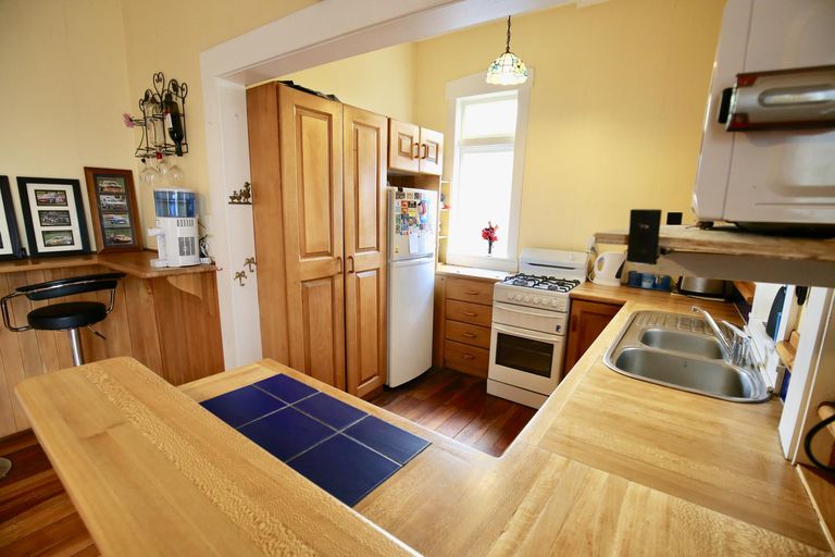 Photo of property in 129b Avalon Drive, Nawton, Hamilton, 3200