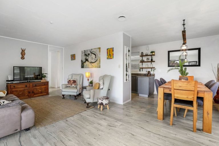 Photo of property in 10 Green Place, Richmond Heights, Taupo, 3330