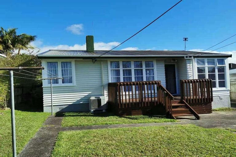 Photo of property in 1/17 Astley Avenue, New Lynn, Auckland, 0600