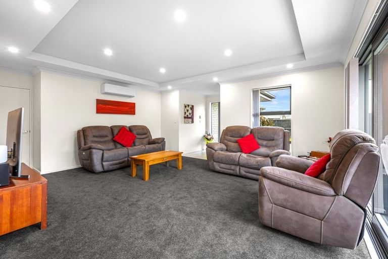 Photo of property in 15 Cleaver Street, Woodend, 7610