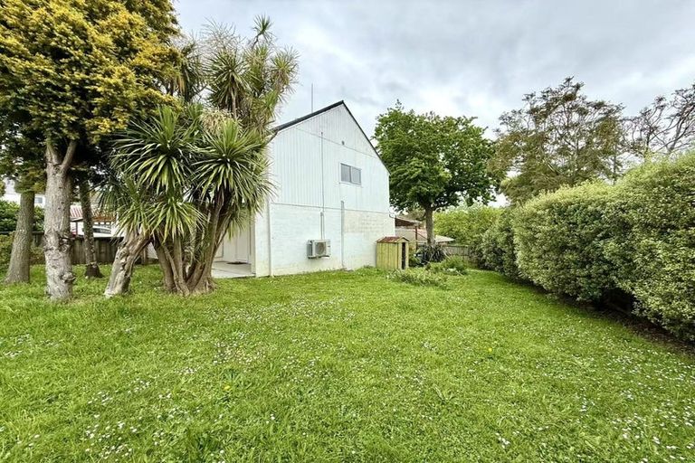 Photo of property in 7/108 West Coast Road, Glen Eden, Auckland, 0602