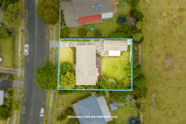 Photo of property in 123 Muir Avenue, Mangere Bridge, Auckland, 2022