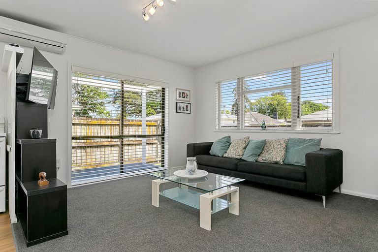 Photo of property in 15b Bracken Street, Leamington, Cambridge, 3432