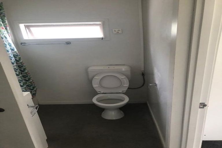 Photo of property in 33 Parker Avenue, New Lynn, Auckland, 0600