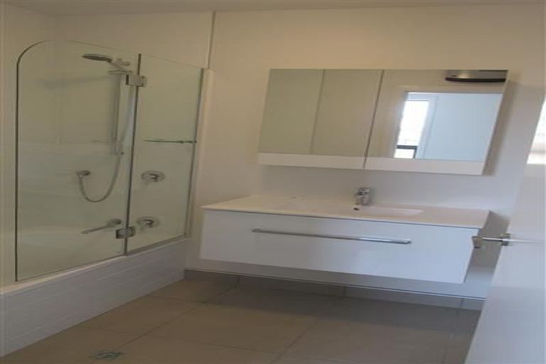 Photo of property in 21/22 Booth Street, Miramar, Wellington, 6022