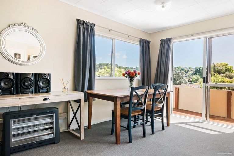 Photo of property in 5 Malibu Grove, Bayview, Auckland, 0629