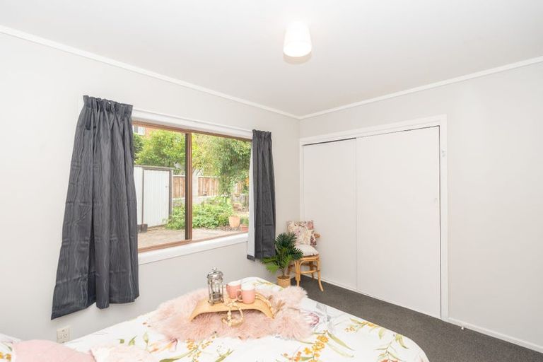 Photo of property in 18 Callard Place, Riverlea, Hamilton, 3216