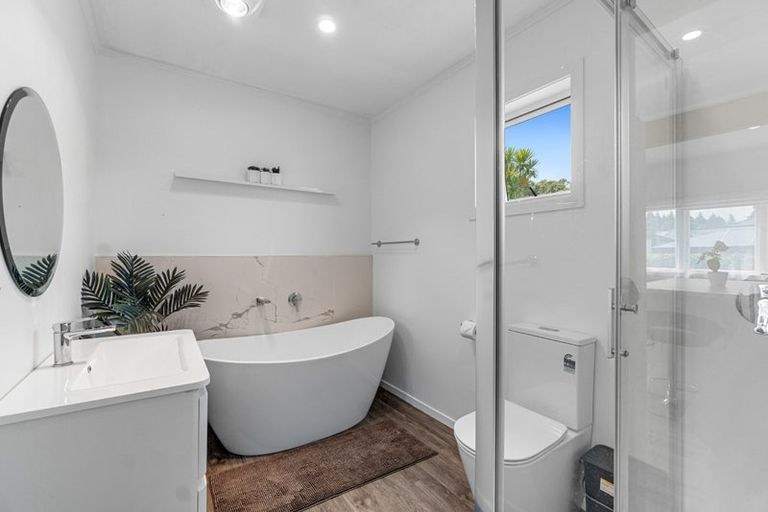 Photo of property in 18 Walsh Street, Forest Lake, Hamilton, 3200