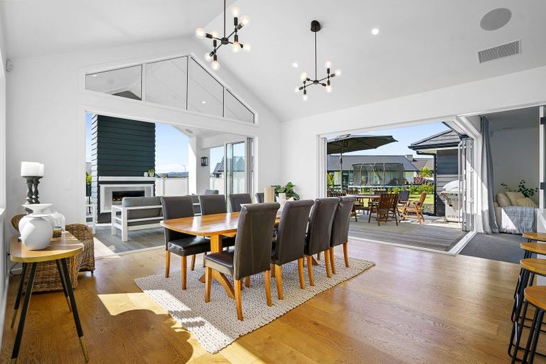 Photo of property in 12 Mike Smith Drive, Cambridge, 3434