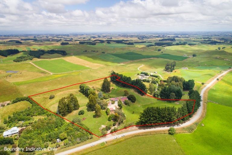 Photo of property in 476 Finnis Road, Pohangina, Feilding, 4775