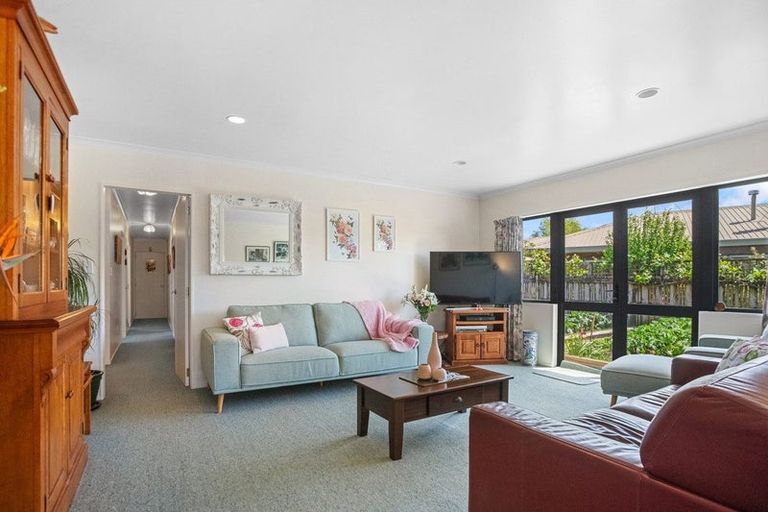 Photo of property in 9 Grosvenor Place, Katikati, 3129