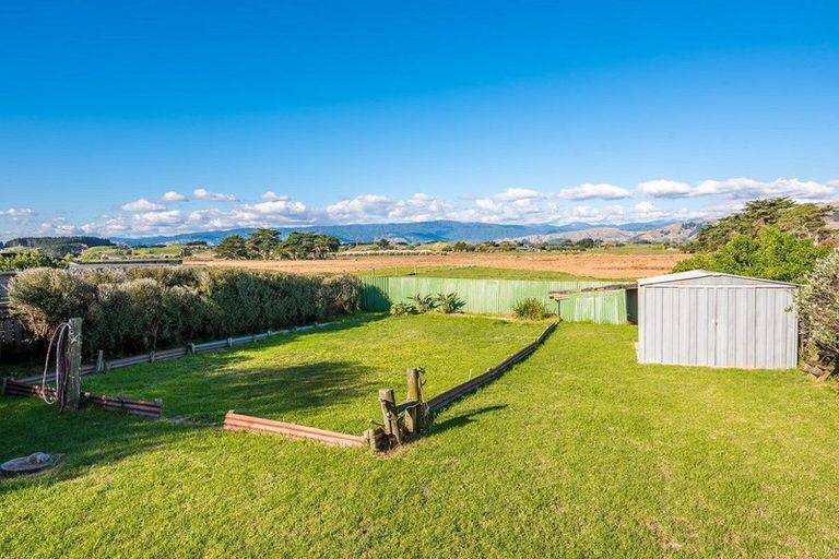 Photo of property in 36 Gawler Street, Te Horo Beach, Otaki, 5581