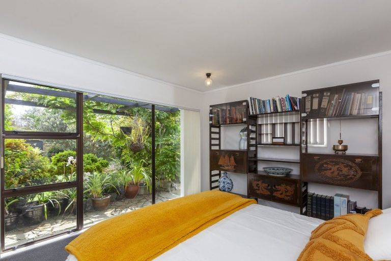 Photo of property in 15a Rosebank Grove, Waikanae, 5036