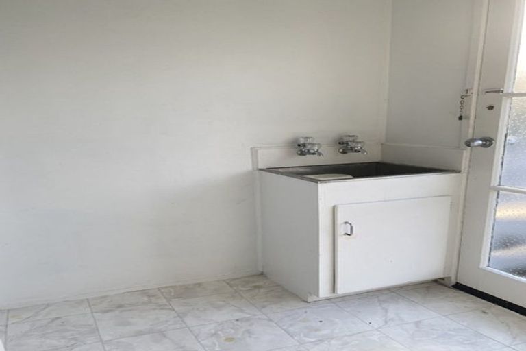 Photo of property in 3/34 Mayfield Road, Glenfield, Auckland, 0629