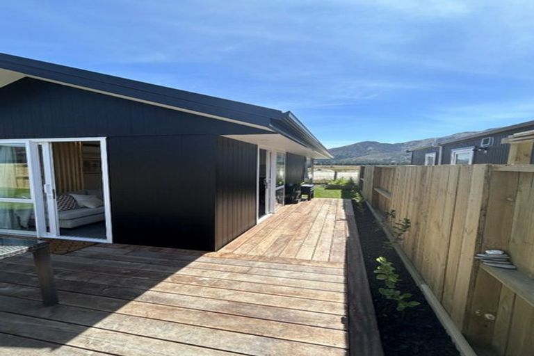 Photo of property in 177 Burdon Loop, Lake Hawea, 9382