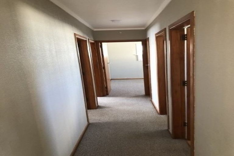 Photo of property in 37 Carrington Avenue, Hillcrest, Hamilton, 3216