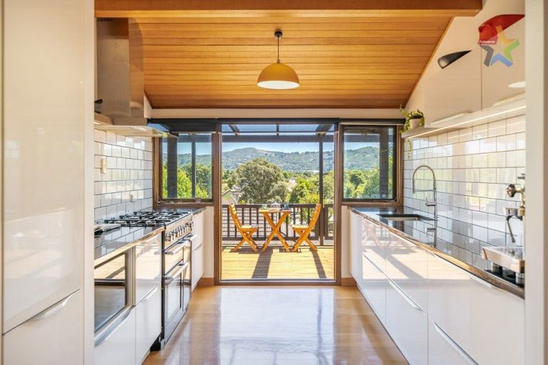 Photo of property in 39 Mawson Street, Waiwhetu, Lower Hutt, 5010