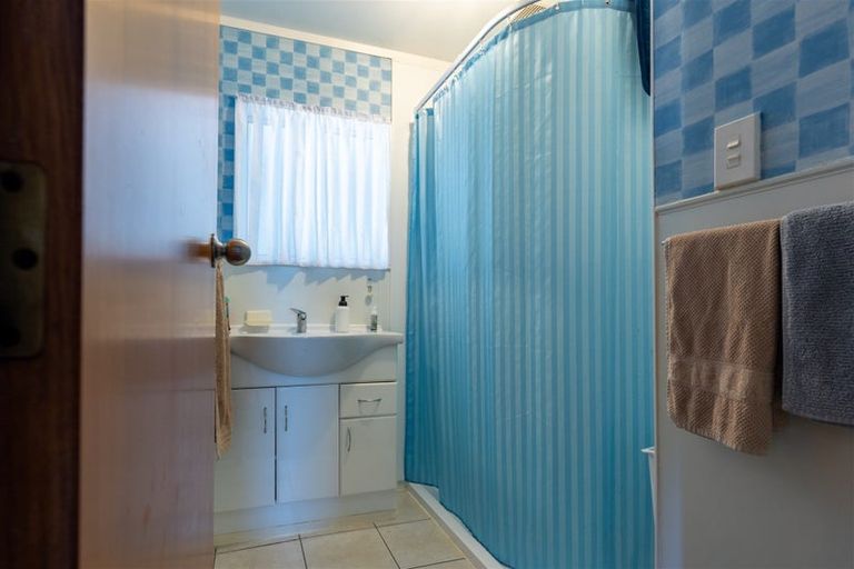 Photo of property in 4 Smeath Road, Kawakawa, 0210