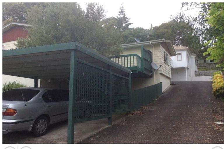 Photo of property in 1/73 Spinella Drive, Bayview, Auckland, 0629