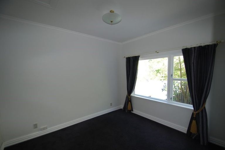 Photo of property in 80 Owhiro Bay Parade, Owhiro Bay, Wellington, 6023