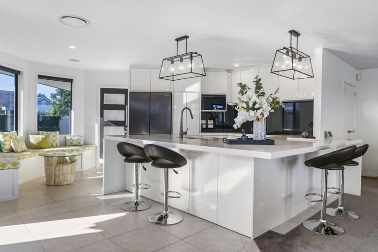 Photo of property in 6 Palazzo Drive, Papamoa Beach, Papamoa, 3118