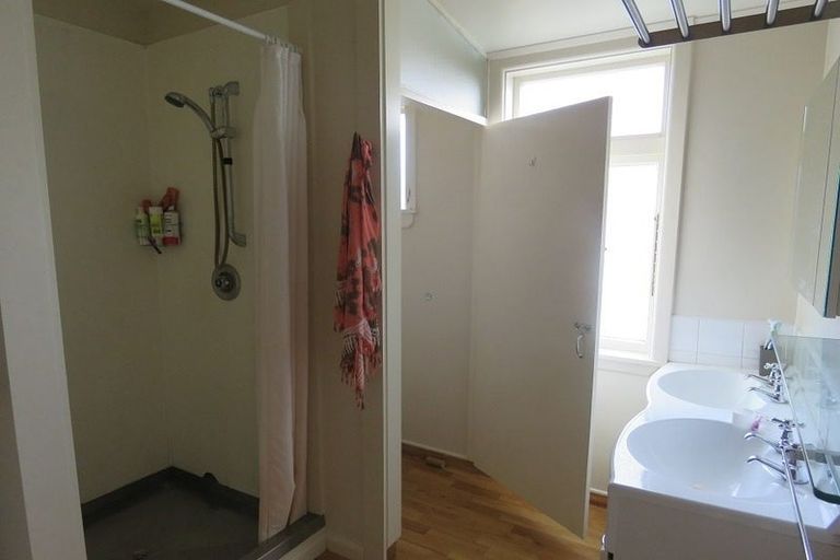 Photo of property in 71 Deans Avenue, Riccarton, Christchurch, 8011