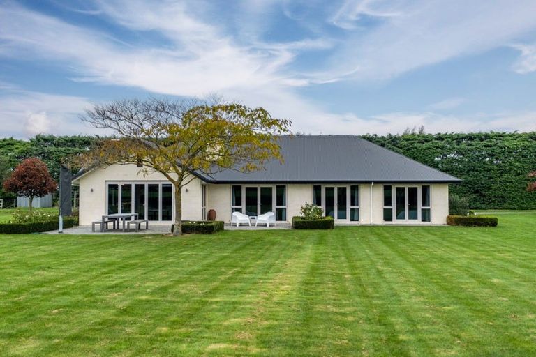 Photo of property in 255 Lills Road, Tinwald, Ashburton, 7778