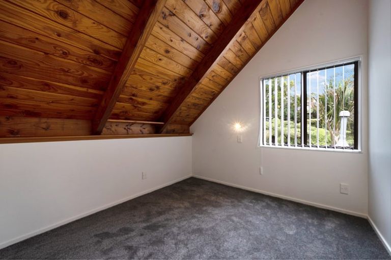 Photo of property in 64b Pleasant Road, Glen Eden, Auckland, 0602