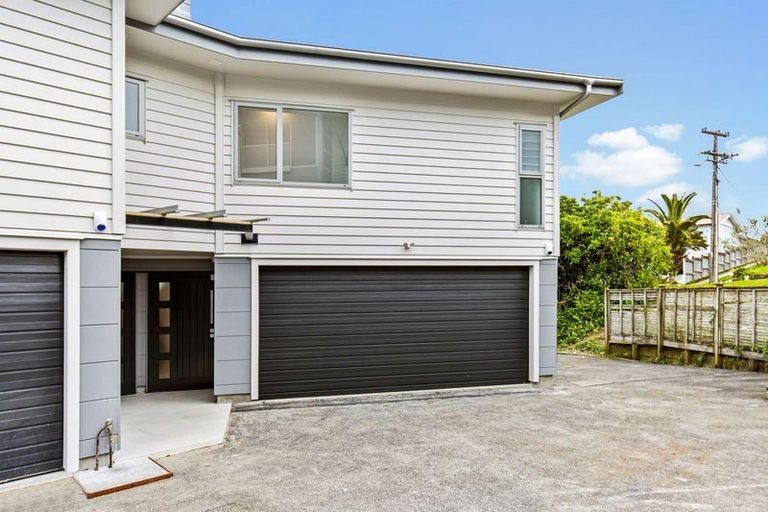 Photo of property in 3/4 Huka Road, Birkenhead, Auckland, 0626