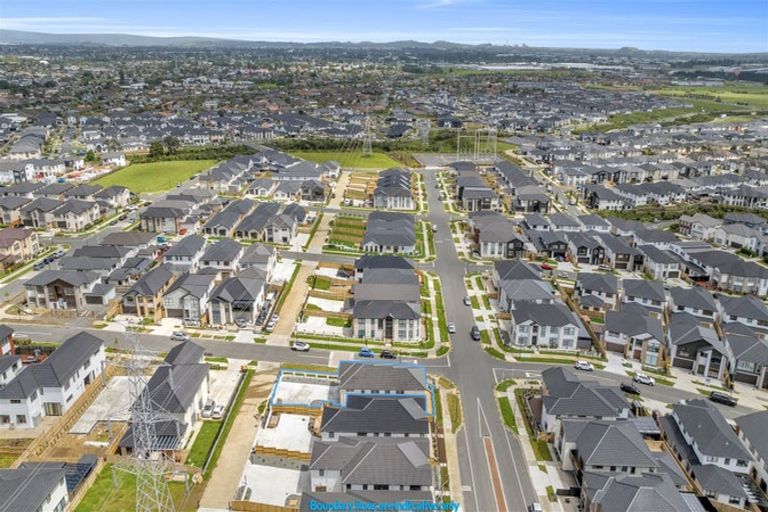 Photo of property in 18 Dungloe Avenue, Flat Bush, Auckland, 2019