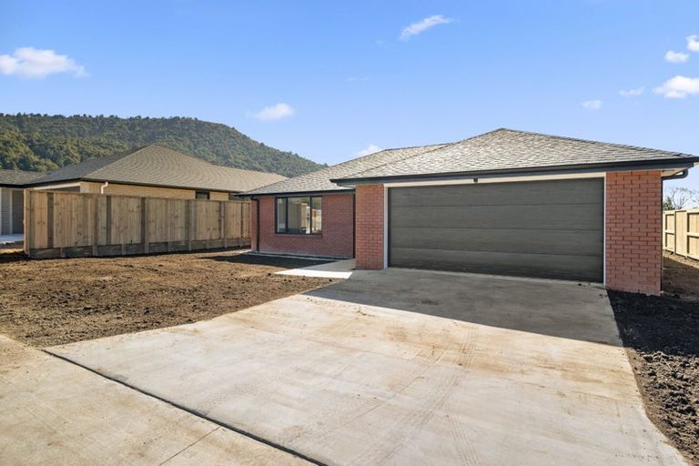 Photo of property in 13 Lloyd Crescent, Pukehangi, Rotorua, 3015
