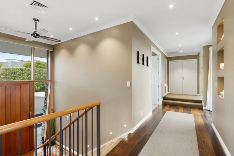 Photo of property in 6 Stonewall Place, Huntsbury, Christchurch, 8022
