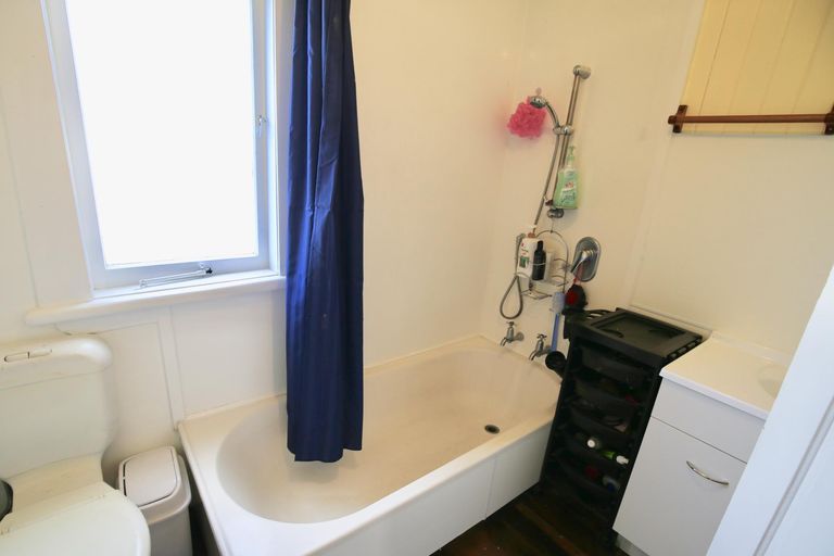 Photo of property in 129b Avalon Drive, Nawton, Hamilton, 3200