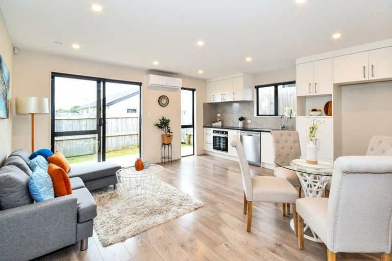 Photo of property in 4b Cronshaw Road, Karaka, Papakura, 2113