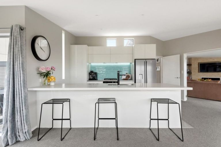 Photo of property in 19j Kabul Street, Khandallah, Wellington, 6035