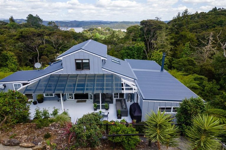 Photo of property in 9 Oromahoe Road, Opua, 0200