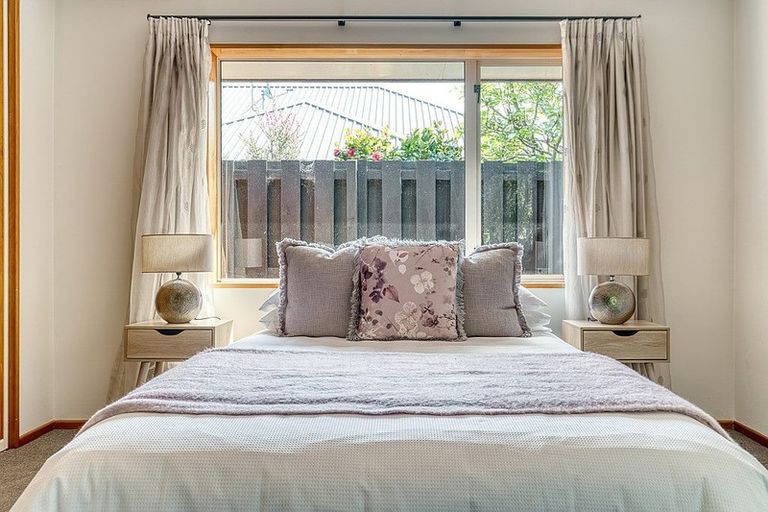 Photo of property in 2/45b Trafford Street, Harewood, Christchurch, 8051