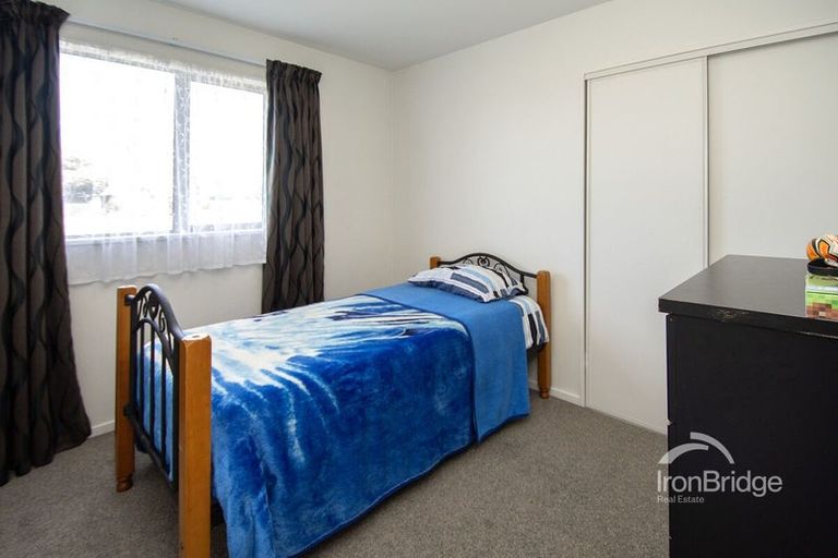 Photo of property in 27 Farnborough Way, Rolleston, 7615