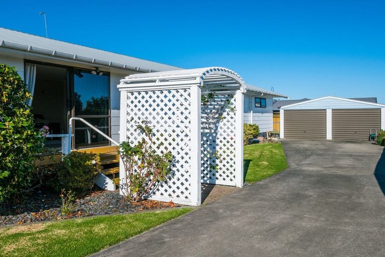 Photo of property in 400 Ormond Road, Lytton West, Gisborne, 4010