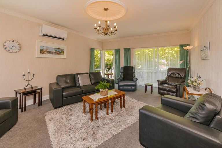 Photo of property in 9 Mana Place, Awapuni, Palmerston North, 4412