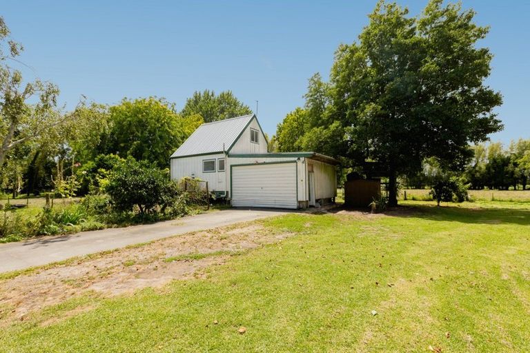 Photo of property in 190ra Tara Road, Papamoa Beach, Te Puke, 3187