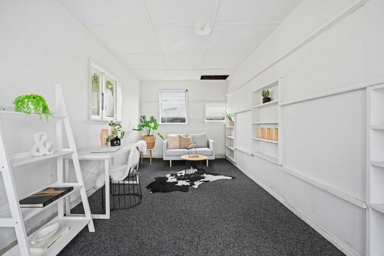 Photo of property in 120 Rifle Range Road, Dinsdale, Hamilton, 3204