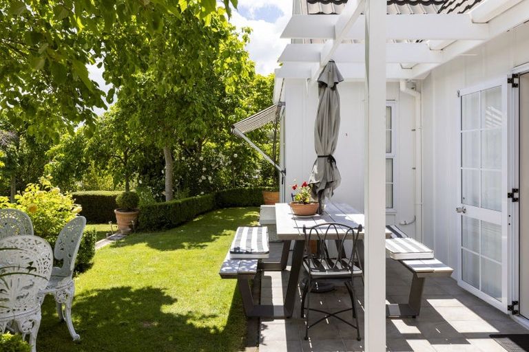 Photo of property in 2/18 Pipi Street, Two Mile Bay, Taupo, 3330