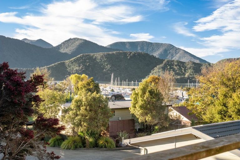 Photo of property in 50 Main Rd Havelock, Havelock, 7100