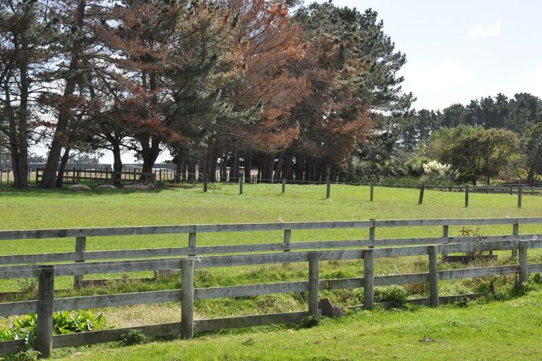 Photo of property in 260 Waitohi Road, Rongotea, Palmerston North, 4476